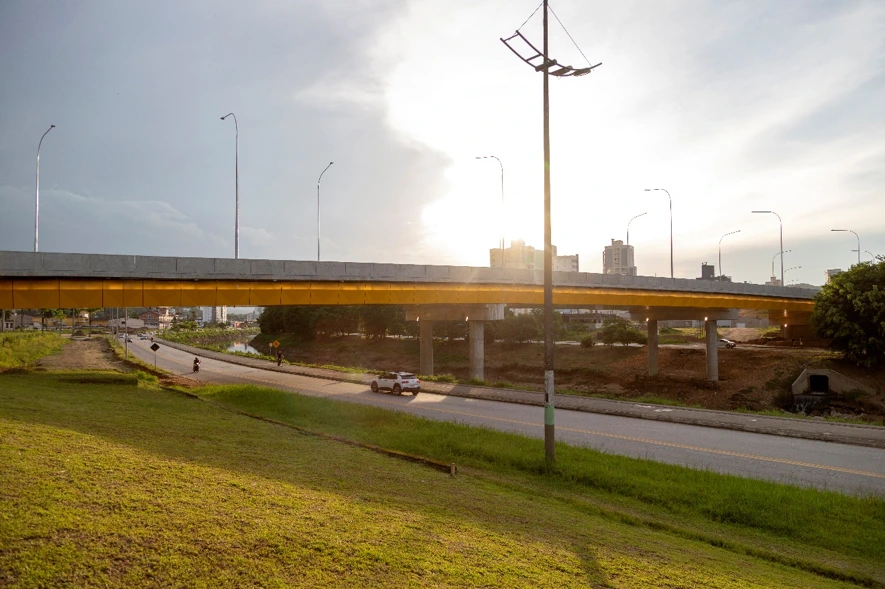 Ponte sobre o Rio Itajaí Mirim – Brusque/SC